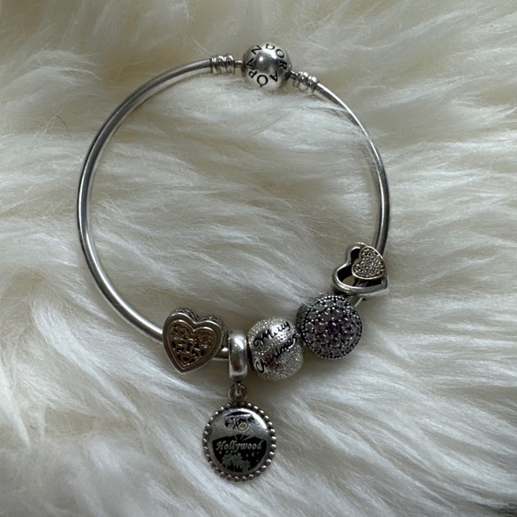 Authentic NEW PANDORA “Unique As You Are” Bangle Bracelet with 5pcs charms - Picture 1 of 11